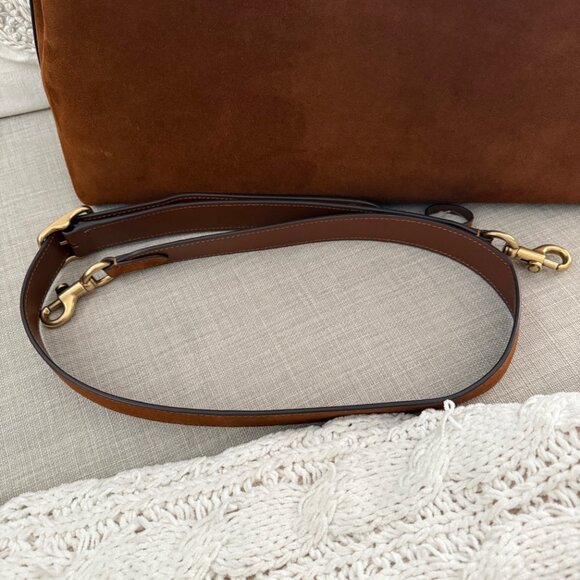 Coach Soft Empire 40 Warm Brown Suede - Picture 3 of 8